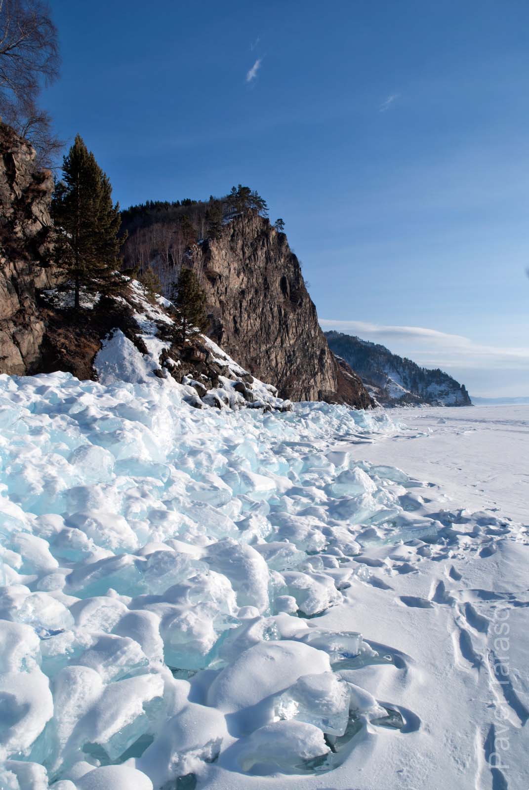 Около берегов всегда торосы