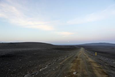 Лунный пейзаж