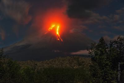 Ключевская ночью