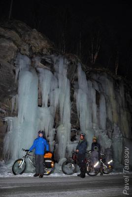Замерзший водопад