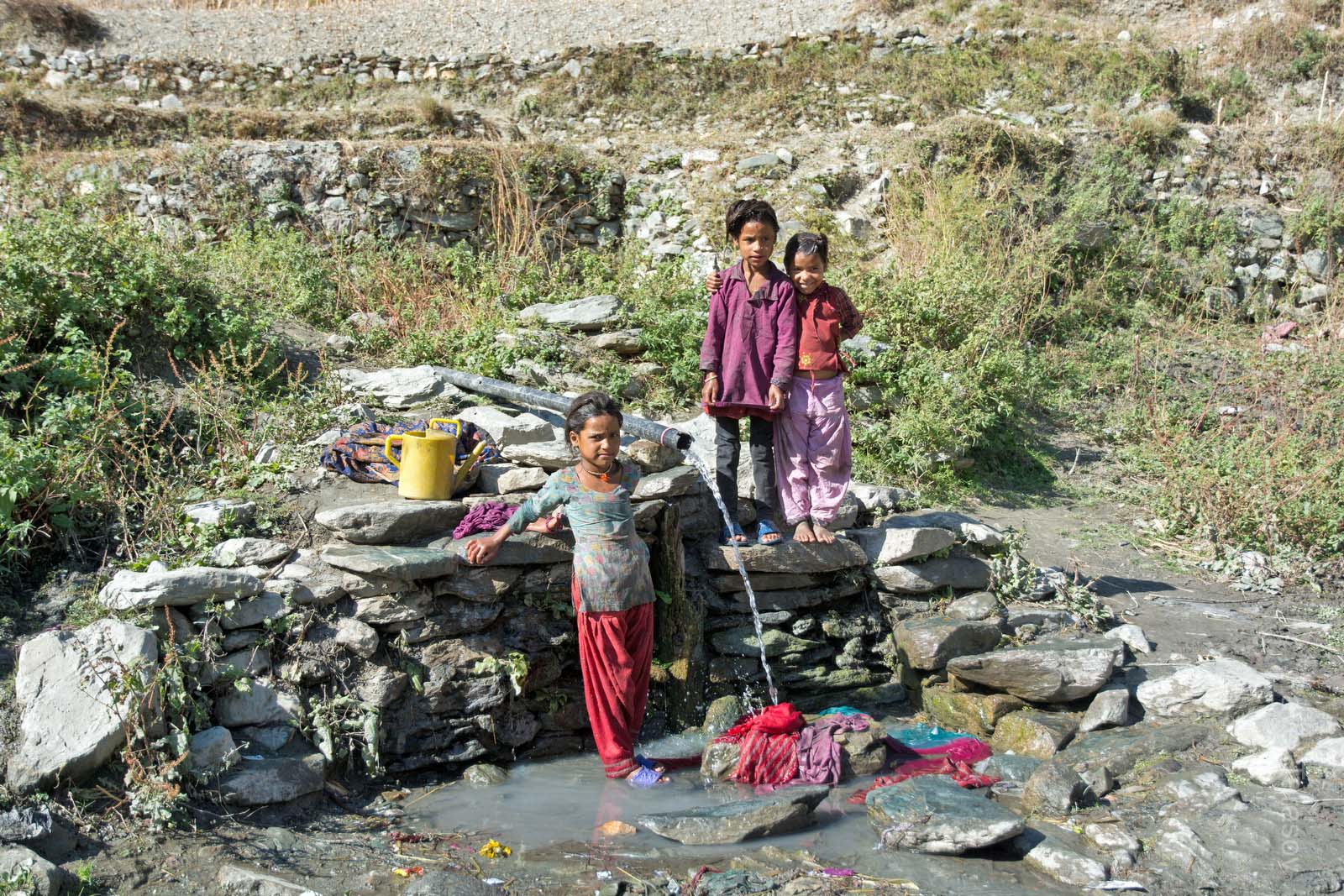 Детишки стираются