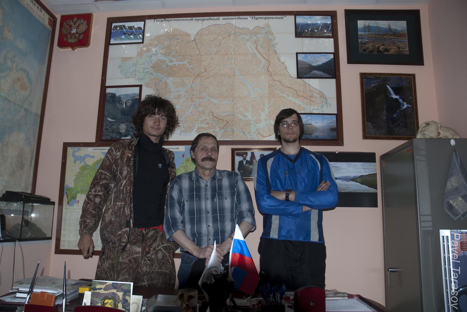 Ларин Владимир Владимирович - директор Путоранского заповедника. Очень интересный человек, любящий свою очень важную работу. Благодаря ему заповедник процветает - такой активности я не видел больше ни в одному другом заповеднике России!