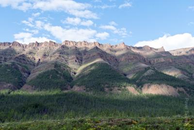 Горы вокруг Делочи