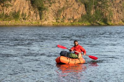 Вася на пакрафте