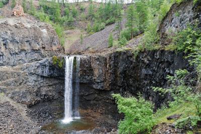 Второй водопад на ручье