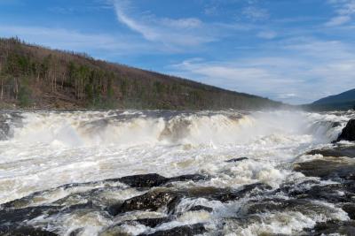 Большой Курейский водопад